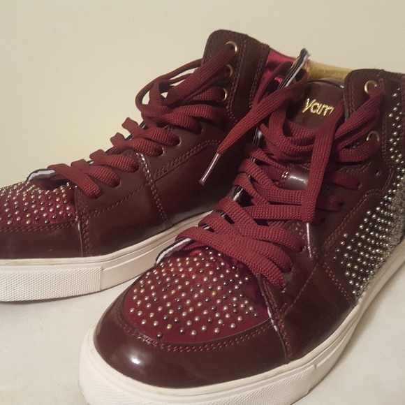 Maroon Studded hi top Sneakers. Sz.40 - Picture 1 of 7